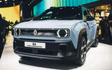 Renault 4 Paris motor show front quarter