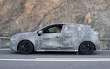 Renault Clio 2026 camo side