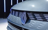 Renault Symbioz front logo Renault Symbioz front logo