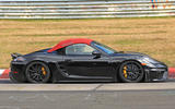 Porsche 718 Boxster Spyder: new pictures show bespoke roof setup