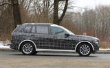 Production BMW X7: M pack variant spotted ahead of November reveal