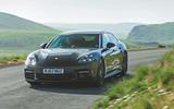 Mercedes-Benz CLS vs Porsche Panamera