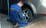 Tyre changing