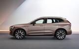 Volvo XC60 side profile