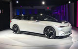 Volkswagen ID Space Vizzion - static front