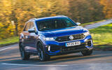 Volkswagen T Roc R 2020 front quarter tracking