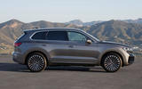 Volkswagen Touareg elegance side Volkswagen Touareg elegance side