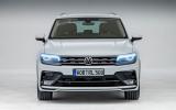 2016 Volkswagen Tiguan front
