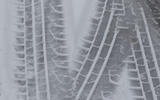 Tyre tracks in snow