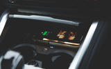 17 BMW 4 Series 2021 long term review wireless charging 17 BMW 4 Series 2021 long term review wireless charging