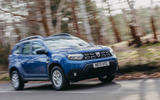 95 Dacia Duster 2022 long term handover action