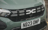 Dacia Sandero grille Dacia Sandero grille