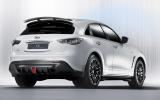Frankfurt show: Infiniti by Vettel