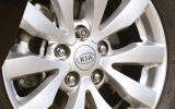 Kia Carens alloy wheels