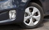 Kia Carens 16in alloy wheels