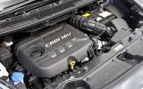 Kia Carens engine block