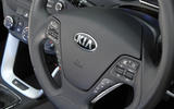 Kia Cee'd steering wheel controls