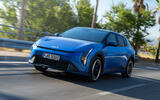 kia ev4 base line blue flame dynamic hires 003