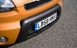 Nose features a false skid plate and what Kia calls a ‘tiger nose’ grille, which is red instead of chrome on the Soul Burner Kia Soul false skid plate