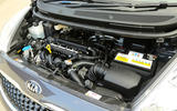 Kia Venga engine bay