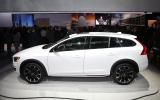 Volvo V60 Cross Country unveiled Volvo V60 Cross Country unveiled