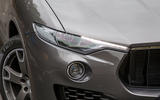 Maserati Levante xenon headlights