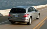 Hefty kerbweight blunts R’s pace: 0-60mph takes 9.0sec Mercedes-Benz R-Class rear quarter