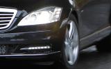 Adaptive high beam assist is standard. Headlights are generally excellent Mercedes-Benz S-Class hedlights