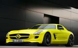Mercedes SLS E-cell leaks out