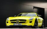 Mercedes SLS E-cell leaks out