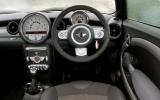 The dash is just the same as that of the regular hatch Mini Clubman dashboard
