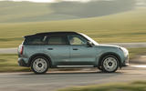mini countryman review 2024 02 panning mini countryman review 2024 02 panning