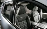 Mitsubishi L200 front seats
