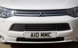 Mitsubishi Outlander PHEV front grille