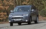 Mitsubishi Outlander cornering