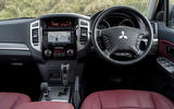 Mitsubishi Shogun dashboard