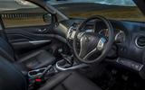 Nissan Navara NP300 interior