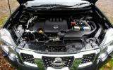 Nissan X-Trail engine bay