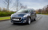 Peugeot 5008 cornering
