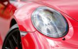 Porsche 911 Targa 4 GTS headlights