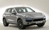 4 star Porsche Cayenne