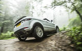 Range Rover Evoque Convertible axle articulation