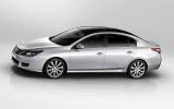 Renault Latitude 'unlikely for UK'