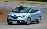 Renault Grand Scenic cornering