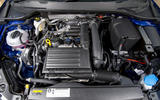 Seat Leon 5dr hatch engine bay