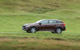 Volvo V60 Cross Country side profile