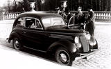 Renault Juvaquatre (1938) Renault Juvaquatre (1938)