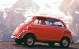 1957: 600
