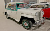Jeep Jeepster
