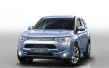 2014: Mitsubishi Outlander PHEV 2014: Mitsubishi Outlander PHEV